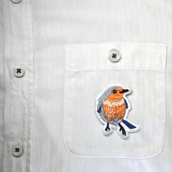 コマドリ風の鳥　刺繍ワッペン　アップリケ　シール可 4枚目の画像