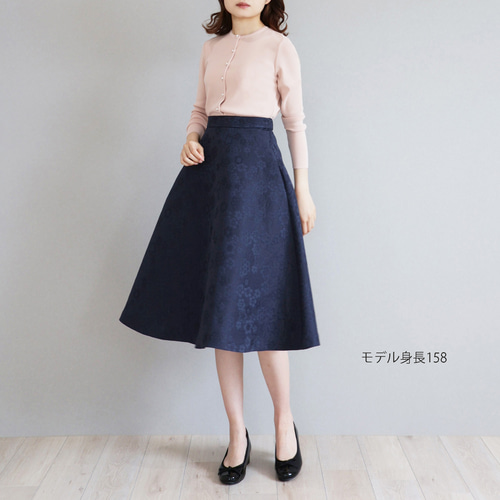 ラスト1!【美シルエット◎】花柄ふくれジャガード フレア ラスト1!【美シルエット◎】花柄ふくれジャガード フレア