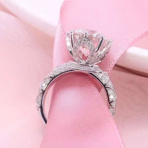 高級仕様】5.0ct モアサナイト ダイヤモンド リング K18 指輪・リング 