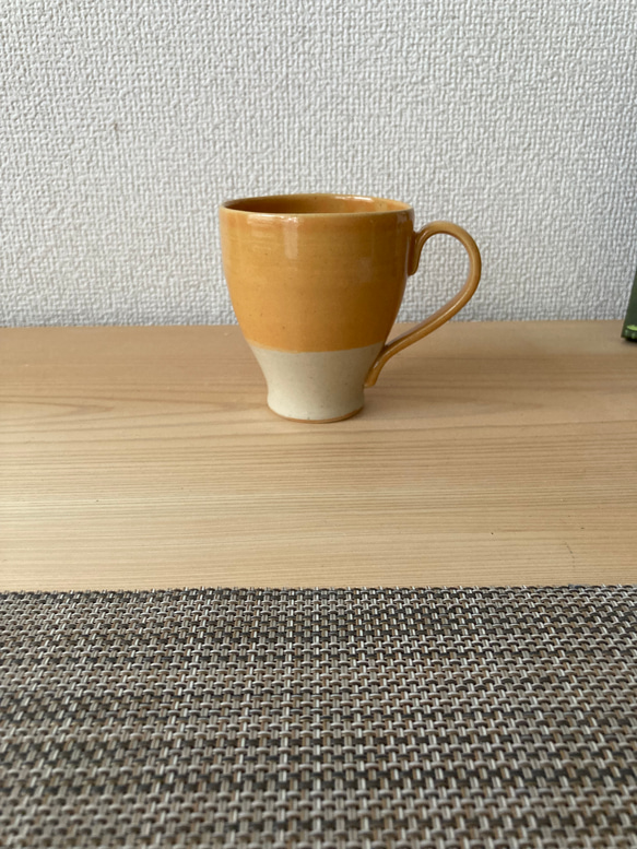 オレンジ釉カップ 4枚目の画像