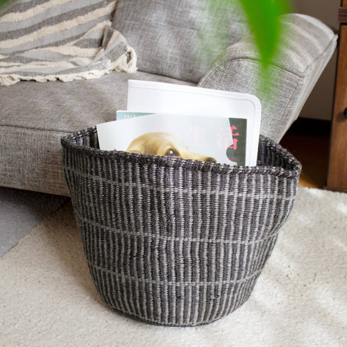 ケニアの手織りかご｜植木鉢カバーやお菓子入れに。自然素材の
