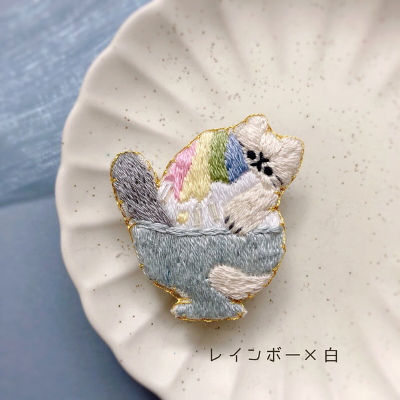 かき氷と猫の刺繍ブローチ 4枚目の画像