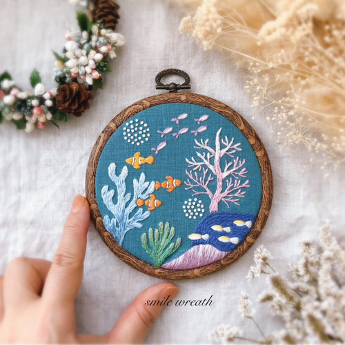 夏の海の刺繍フレーム青】お誕生日プレゼントや大切な方への贈り物に 