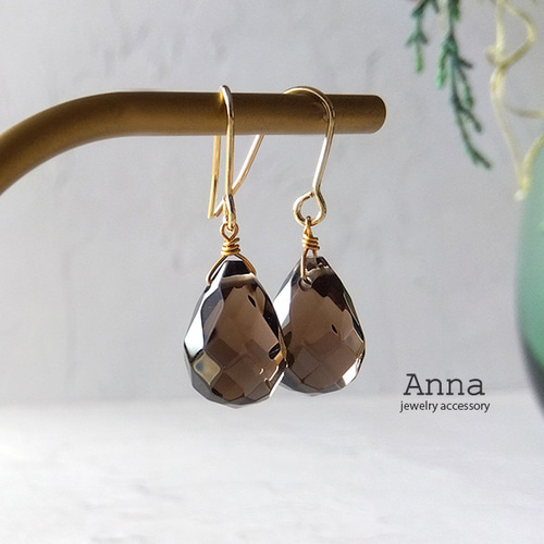 天然石スモーキークオーツカットドロップワイヤーピアス チタン K14GF