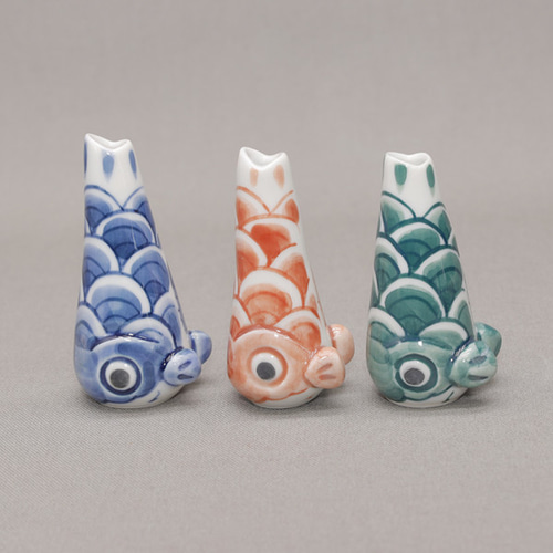 砥部焼 おしゃれ 「こいのぼり 緑」 鯉のぼり 室内用 置物 陶器 手作り