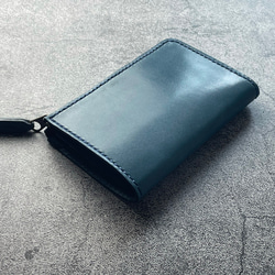 【手工縫製】仿古藍色真皮L型拉鍊真皮雙折錢包（鈔票看起來很漂亮。這款錢包專注於取放方便。 第9張的照片