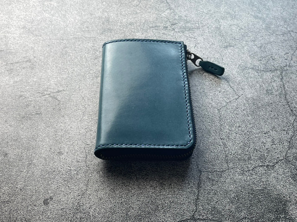 【手工縫製】仿古藍色真皮L型拉鍊真皮雙折錢包（鈔票看起來很漂亮。這款錢包專注於取放方便。 第7張的照片