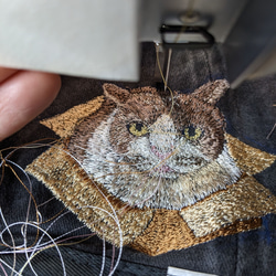 箱入りにゃんこ刺繍キャップ 9枚目の画像