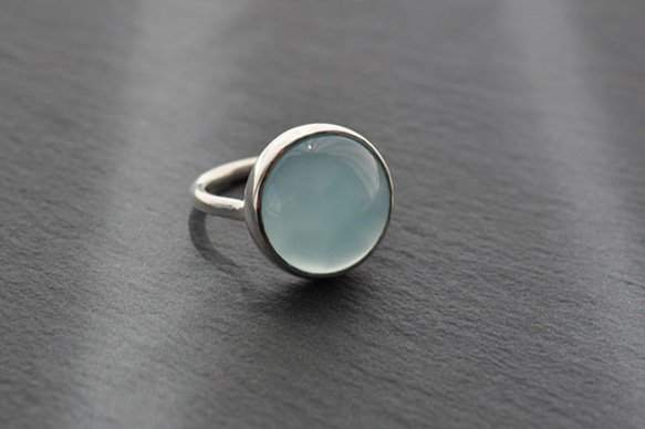 Blue chalcedony　Bezel setting ring　ブルーカルセドニー リング　 8枚目の画像