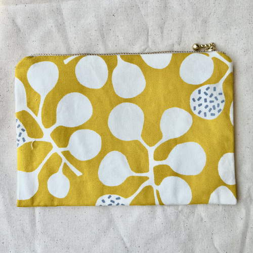 18cm横長フラットポーチ ポーチ manono 通販 16277594｜Creema(クリーマ)