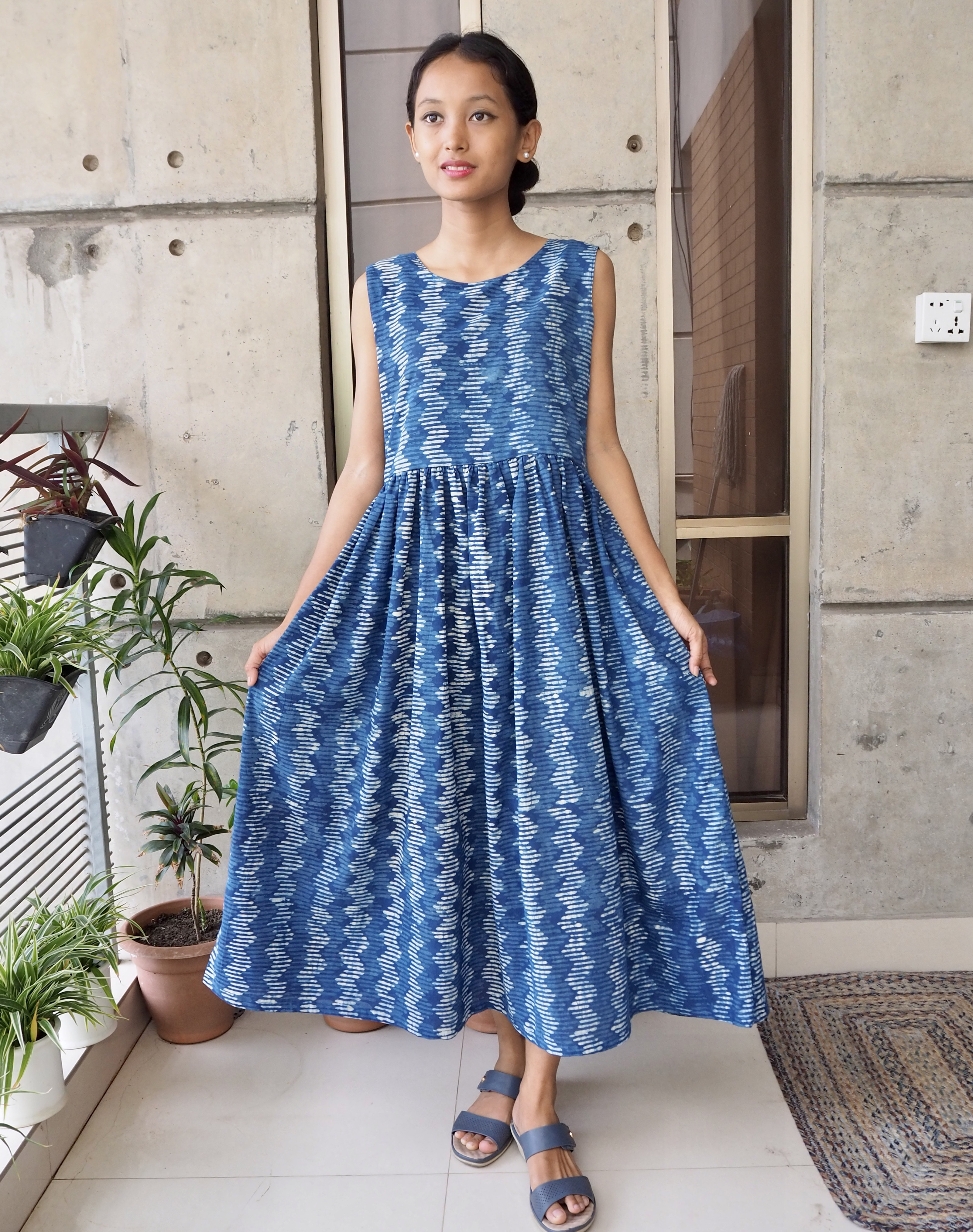 ジッパーワンピース（ハンドブロックプリント）