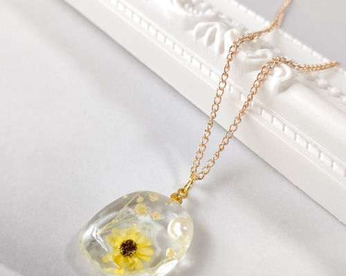 No.647★ハンドメイド❤️新作だけどSALE❤️フラワーレジンネックレス 11615a16777d35b5ad90b70ad1323a