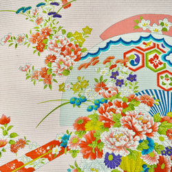 夏着物のファブリックパネル　アンティーク　扇にとりどりの花々(3枚セット)サスティナブル  着物リメイク　縁起物　正月 8枚目の画像