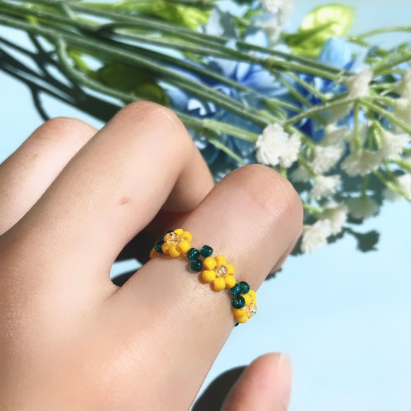 黄色のお花畑の指輪　イエロー×グリーン　フラワー　韓国 3枚目の画像