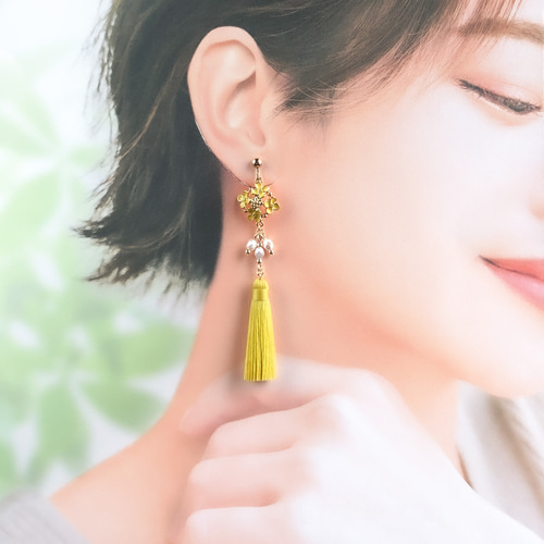 SALE】菜の花ミニタッセル col.ミモザイエロー【ピアス/イヤリング 