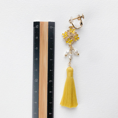 SALE】菜の花ミニタッセル col.ミモザイエロー【ピアス/イヤリング 