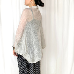 【人気】夏物\\エアリーリネン100% //クシュふわHAORI  2WAY(グレーホワイト) 3枚目の画像