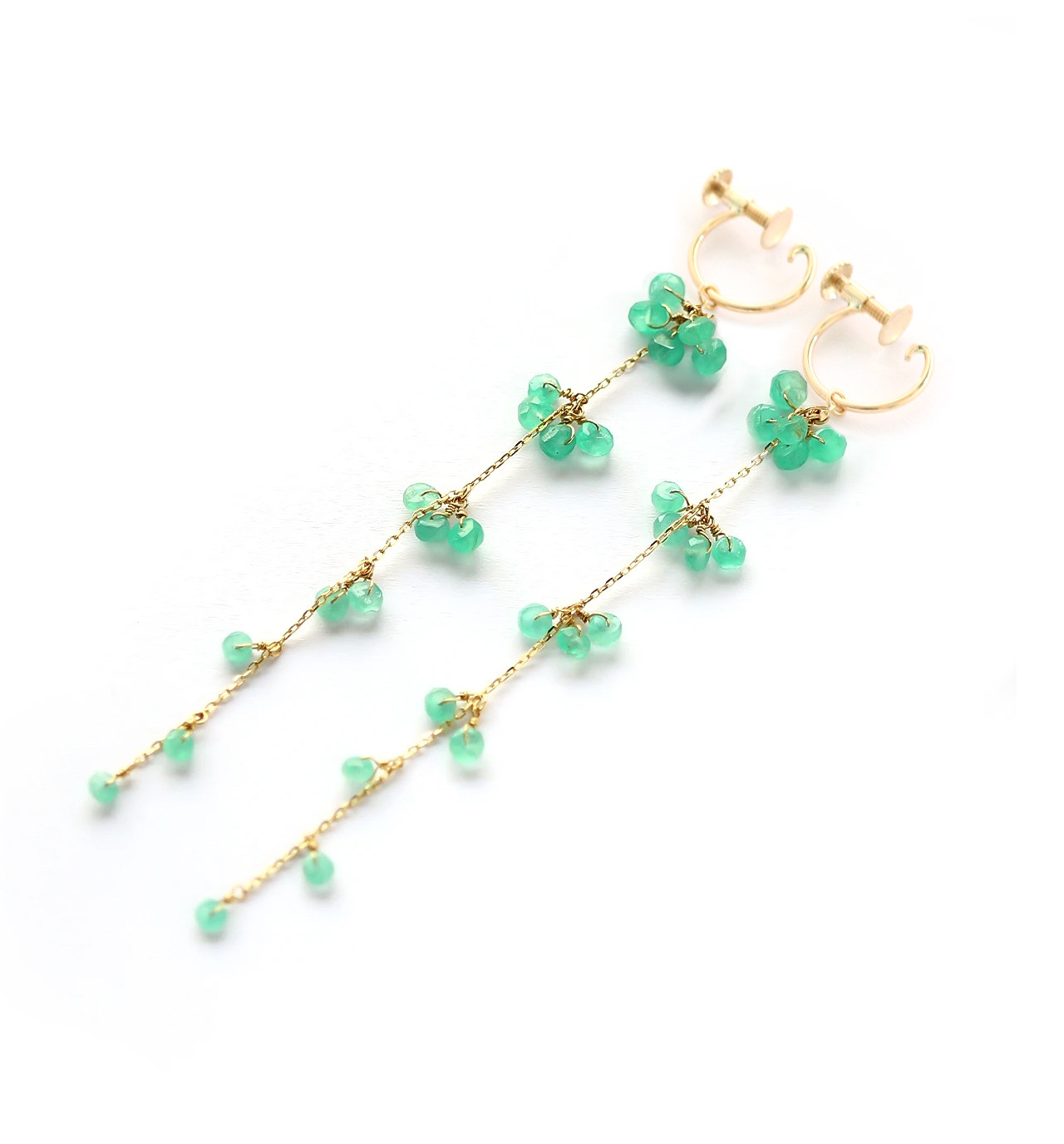 5月誕生石 K10 エメラルドのグラデーション ロングイヤリング~ESPOIR~