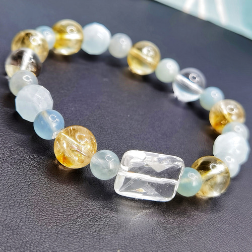 幸運玉*5種類パワーズ天然ストーン のブレスレット お守りへ♪ つけっ