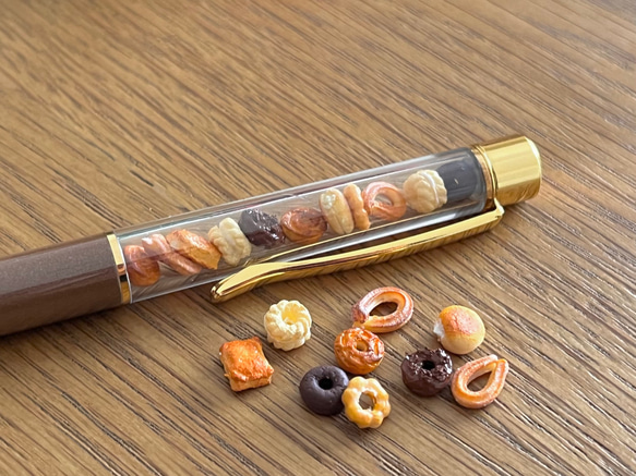 【再販】うきうき*ミニチュアドーナツボールペン 1枚目の画像