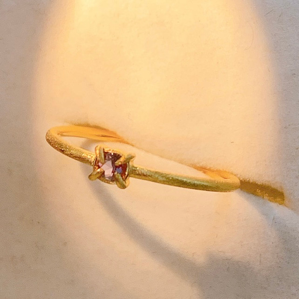 Pt900　天然アレキサンドライト リング　A0.935ct　ダイヤモンド入り Pt900天然アレキサンドライト リングA0.935ctダイヤモンド入り