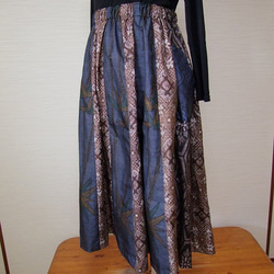 ◆着物リメイク　大島紬16枚ハギ・ロングスカート◆ 2枚目の画像