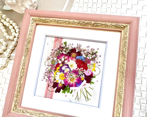 ミニミニピンクの花束風 押し花額 その他アート 神戸六甲 優花
