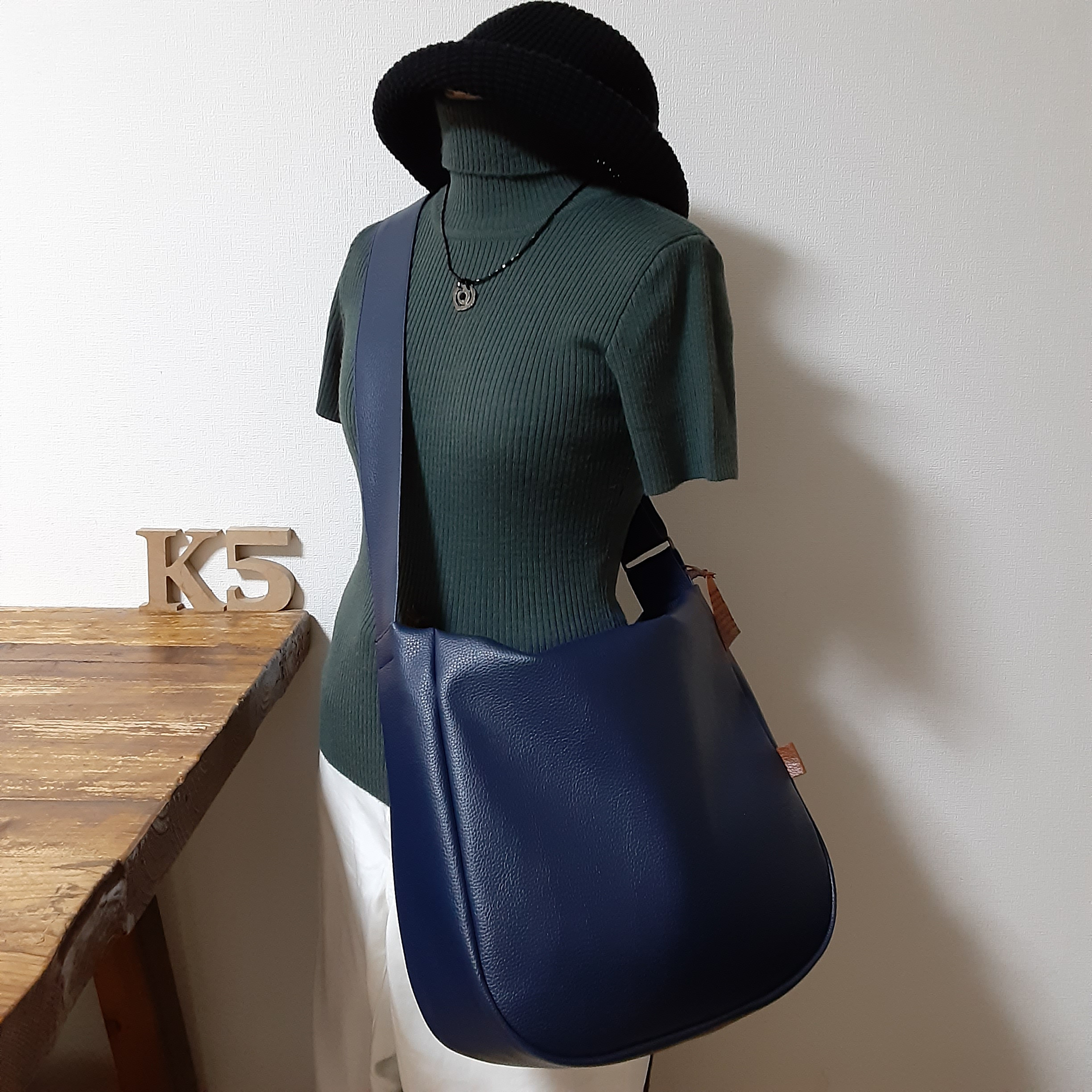 ALBERO ダークネイビー レザー 2wayハンドバッグ　がま口リュック 楽天市場】【4290円→3861円】がま口 リュック レディース