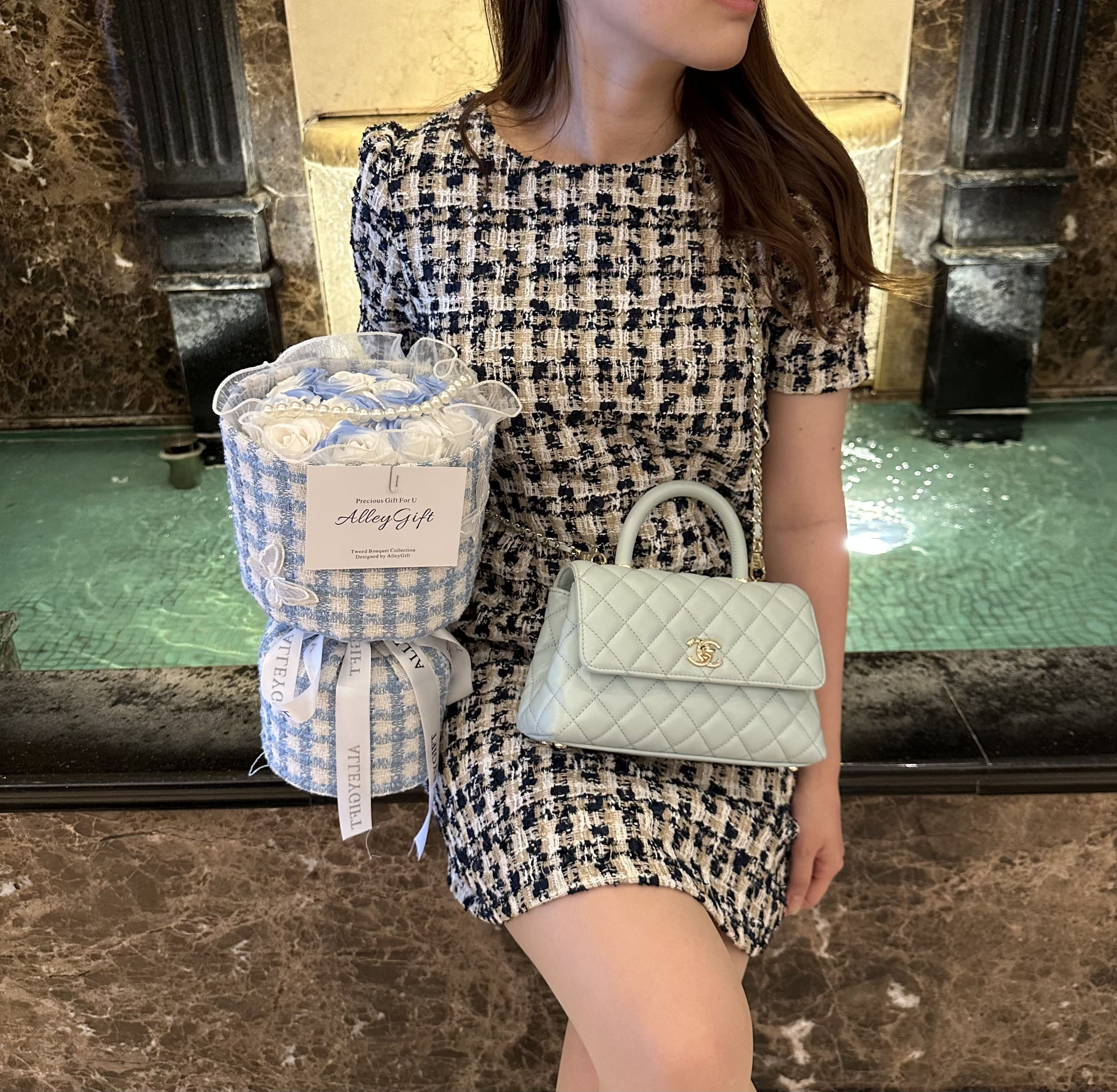 推し花束としても話題　青色のグリッターローズを選べる　ワンホンブーケ・ツイードブーケ　話題の花屋AlleyGift