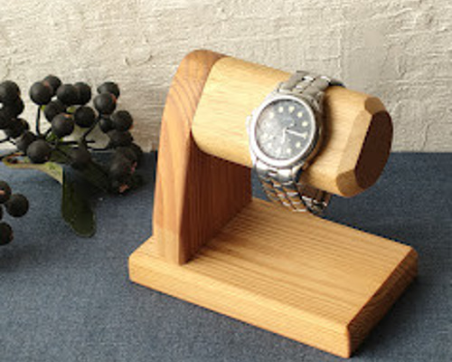 作家さんの、手作りスタンド 242b90fbde17b838387427f308bd3e