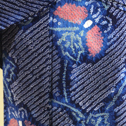 ◇現代 有松鳴海絞　浴衣◇【紺水色桃他】薄羽の蝶が幻想的に舞う　トールサイズ裄68ｃｍ木綿浴衣　 15枚目の画像