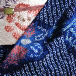 ◇現代 有松鳴海絞　浴衣◇【紺水色桃他】薄羽の蝶が幻想的に舞う　トールサイズ裄68ｃｍ木綿浴衣　 11枚目の画像