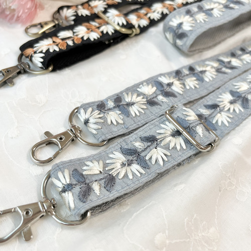 インド刺繍リボン　ショルダー インド刺繍リボン スマホショルダー ショルダーストラップ