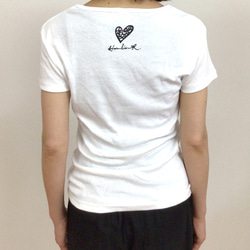 ★NEW★  大人可愛いキラキラ仕様　スワロやラメのおしゃれな『リボンの女の子』Tシャツ！プレゼントにも♡ 3枚目の画像