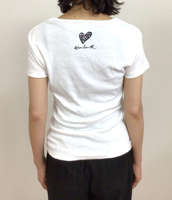 ★NEW★  大人可愛いキラキラ仕様　スワロやラメのおしゃれな『リボンの女の子』Tシャツ！プレゼントにも♡ 3枚目の画像