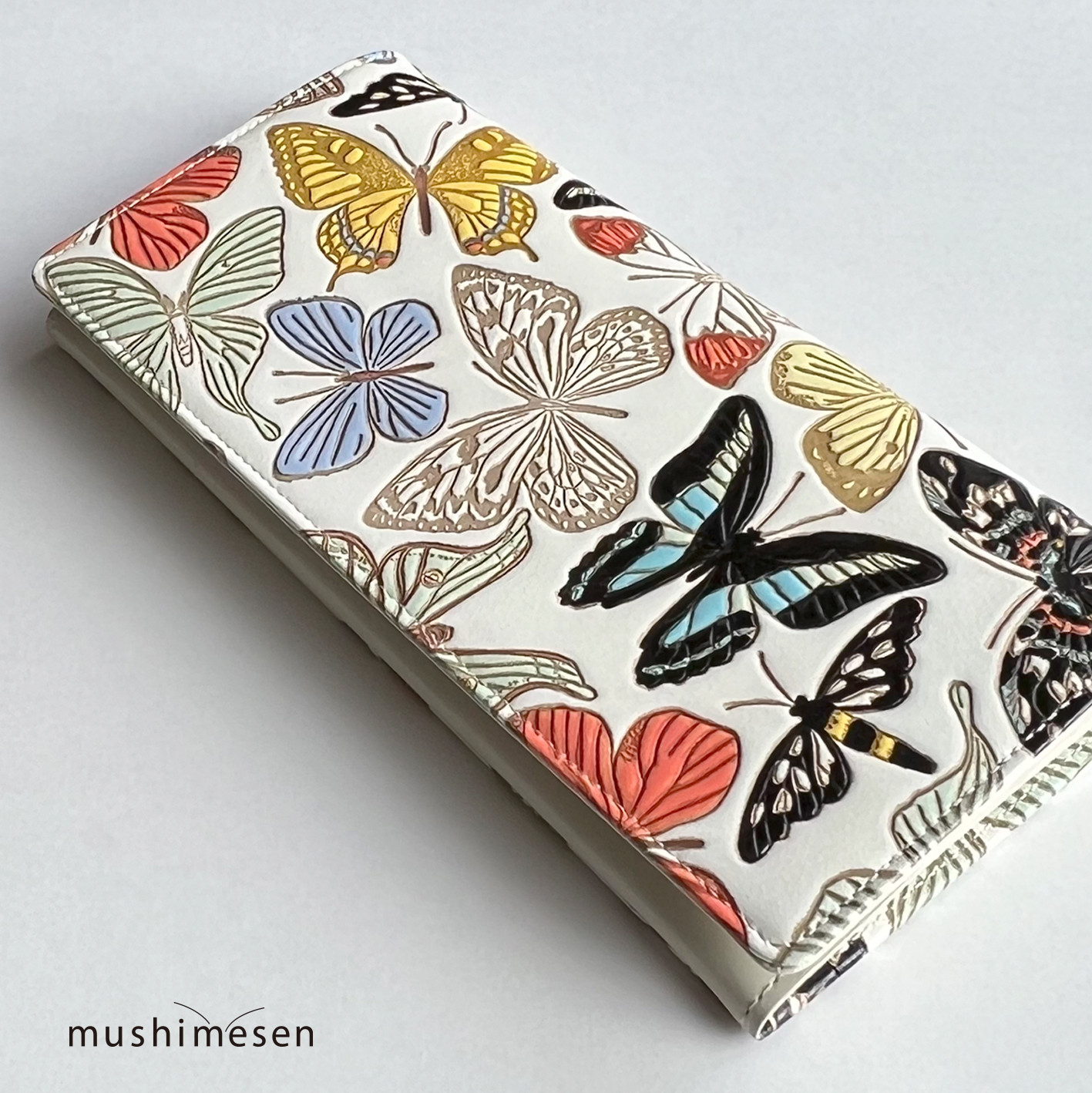 JIMMY CHOO 希少長財布 カラフルカラー 風水で選ぶ！おしゃれも金運も