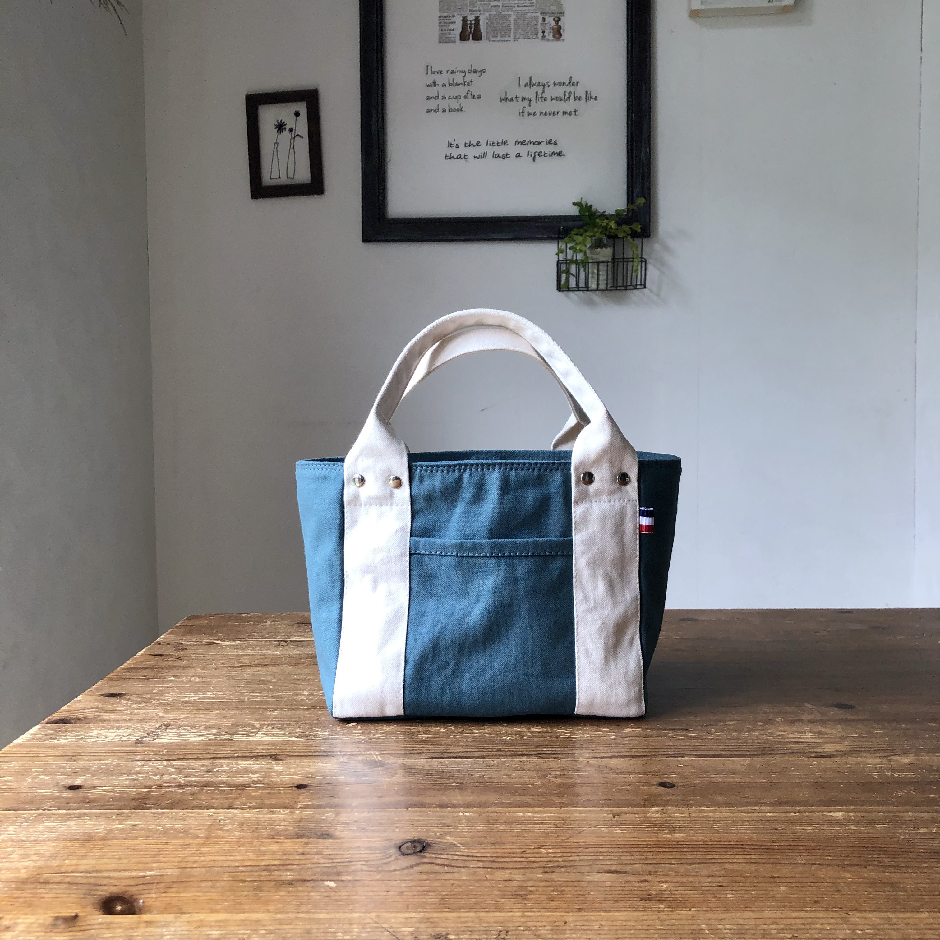 S•おしゃれさんのトートバッグ【浜松産帆布】ヴィンテージ加工〈ターコイズ×キナリ〉