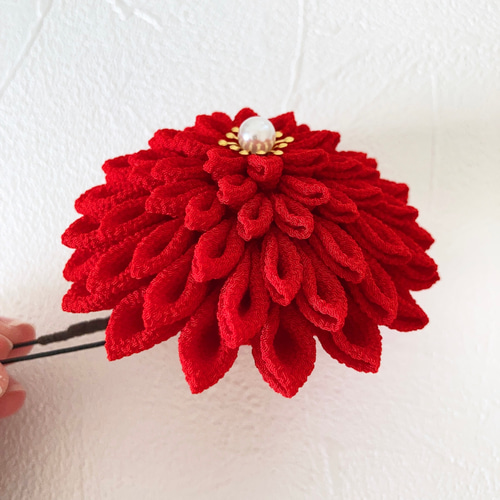 つまみ細工髪飾り 赤 和装 着物振袖 袴 色打掛 成人式 卒業式 結婚式
