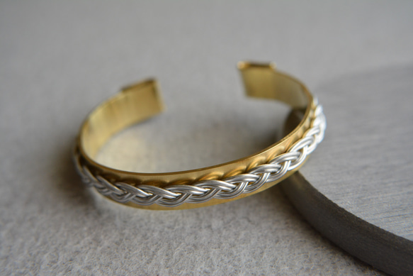 雙色編織手鐲黃銅金 x 鋁 第2張的照片