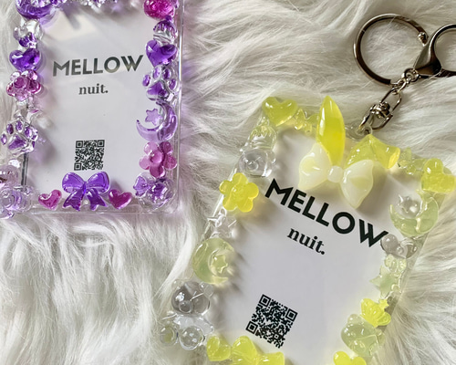 B8トレカケース　キーホルダー　リボン　フラワー　イエロー　黄色【Yk1】 sale【B8トレカキーホルダー】硬質ケース 