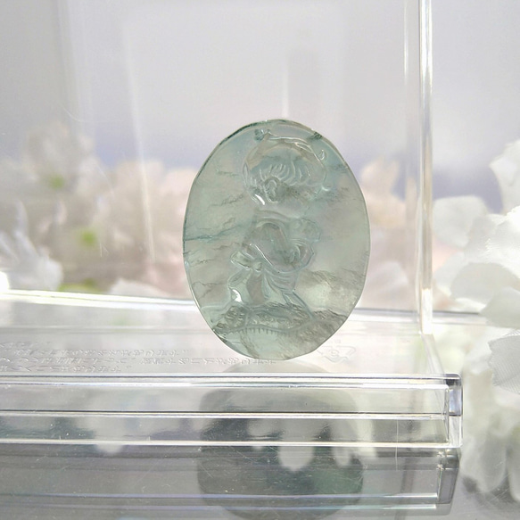 フローライト（蛍石）彫刻　silver925 　刻印入り 【種類・バチカン　選択】天然石ペンダントトップ　 7枚目の画像