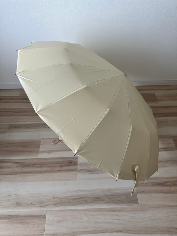 日傘 雨傘 折りたたみ傘 和傘 骨16本 晴雨兼用 完全遮光 UVカット E2/小花マルチカラー 3枚目の画像