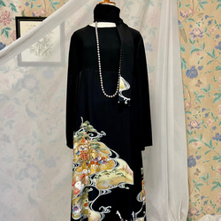 着物リメイク 黒留袖ドレス 王朝絵巻 友禅染 Aライン ハンドメイド