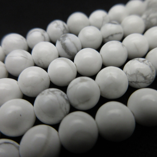 29☆❁¨̮プロフお読みください✧︎*。様　高品質　ハウライト　アンモナイト　天然石 ハウライト(マグネサイト)】/玉size(約6㎜)/1set(30玉)/肉体を良い状態