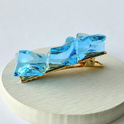 ブルーの氷のヘアクリップ / レジン / 水 / 海 10枚目の画像