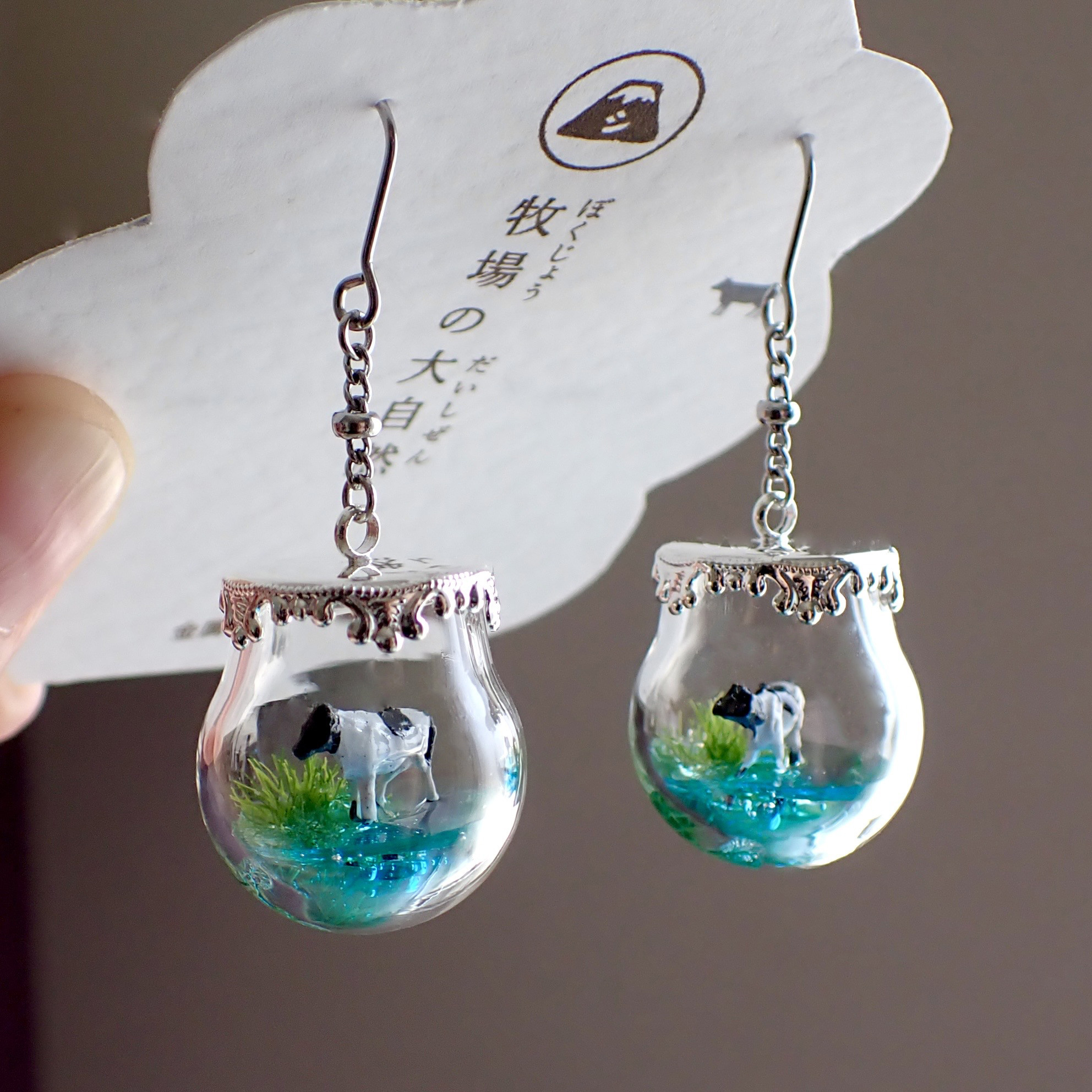 【選べる金具】牧場ピアス・イヤリング《ギフトラッピング付き》