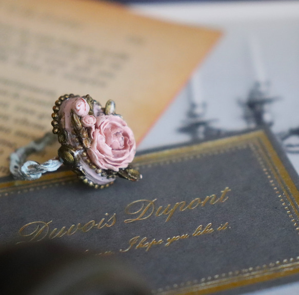 Pompadour　ポンパドゥール　　　ロココピンクのバラの指輪 9枚目の画像
