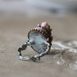 Pompadour　ポンパドゥール　　　ロココピンクのバラの指輪 4枚目の画像