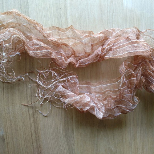 Sale 草木染手織り赤城の節糸のストール 紫外線カット シルク 草木染め