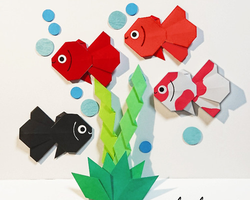 飛べ！金魚？ a4アート紙2枚
